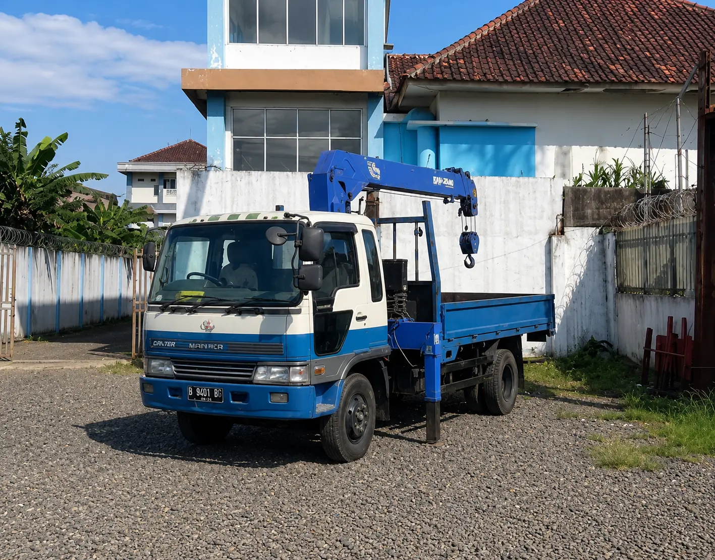 Truck Crane 8 Ton